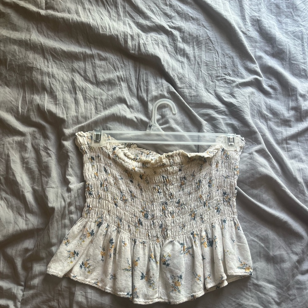 Hollister Floral Smocked Crop Top - Cream and Blue